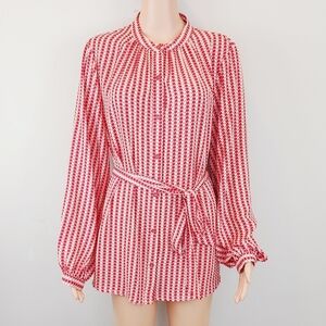 Vince Camuto long sleeve button down tie waist blouse size L